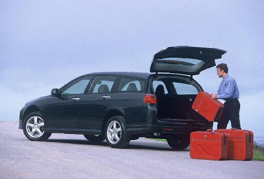 Honda Accord Kombi Meretek () Honda Accord Kombi Meretek